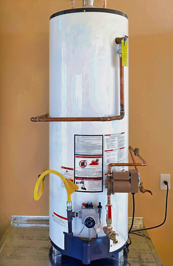 https://beaconsfieldhotwater.com.au/uploads/2025/06/gas-hot-water-system-32424.jpg
