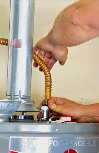 https://beaconsfieldhotwater.com.au/uploads/2025/06/hot-water-installs-71493.jpg